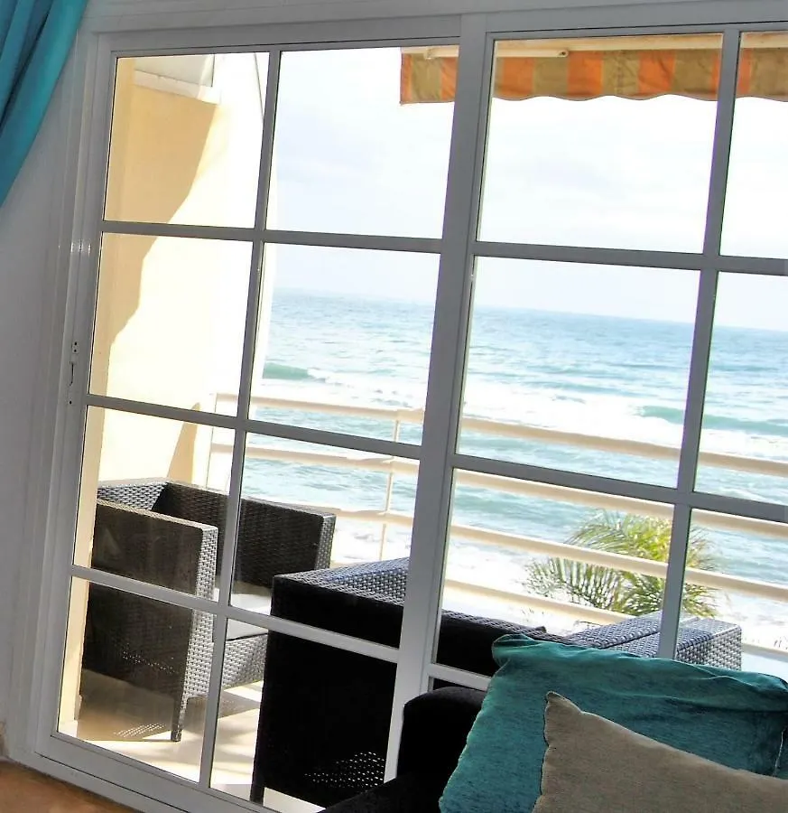 Apartamento Frente Al Mar,Primera Linea Rincón de la Victoria Appartamento