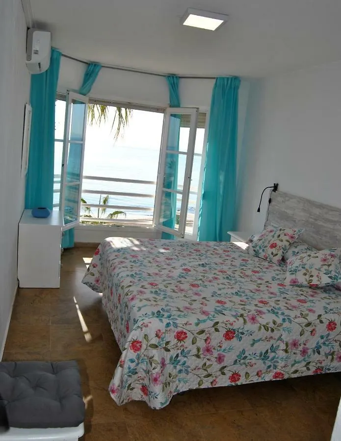 Apartamento Frente Al Mar,Primera Linea Rincón de la Victoria Spagna