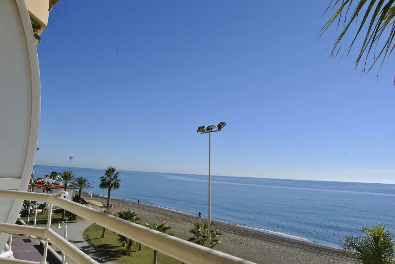 Apartamento Frente Al Mar,Primera Linea Rincón de la Victoria Appartement