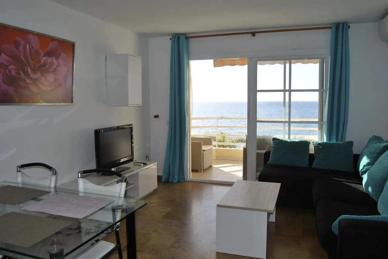 Daire Apartamento Frente Al Mar,Primera Linea Rincón de la Victoria