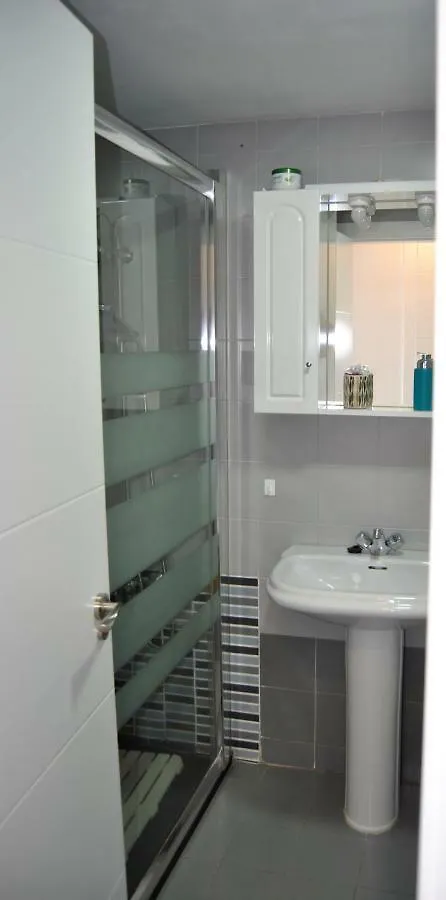 Apartamento Frente Al Mar,Primera Linea Rincón de la Victoria 0*,  İspanya